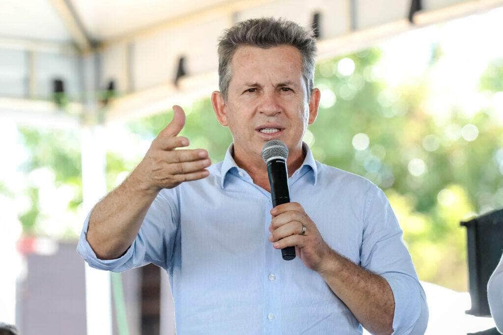 Governador entrega casas do SER Família Habitação, asfalto novo e pontes em cinco municípios de MT_662177775e228.jpeg